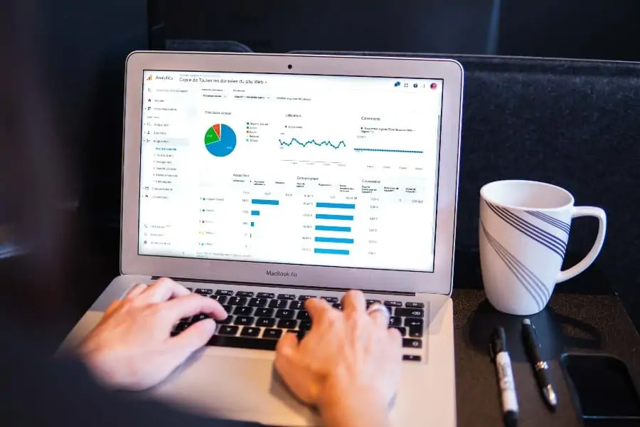 Top 11 Best Free Online Google Analytics Courses Classes Learn How To Improve Your Website Tracking With [year]'s Top 11 Best Free Google Analytics Courses