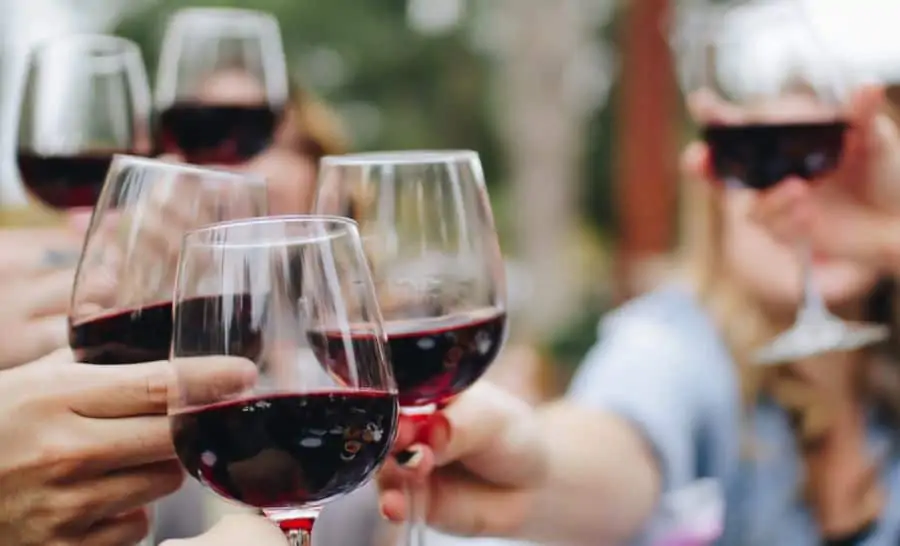 Top 7 Best Free Online Wine Classes & Courses